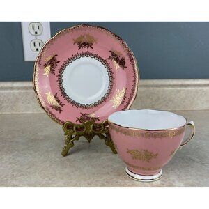 Colclough Bone China England Pink Decorated With Gold Lace Tea Cup And Saucer Se